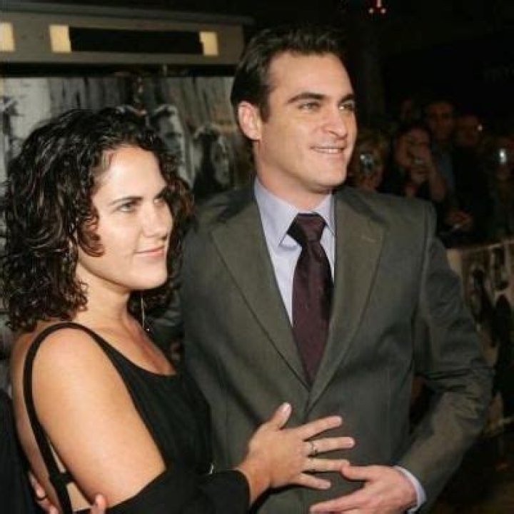 Did Ernesto Asch Married Anyone After Divorcing With Liberty Phoenix?