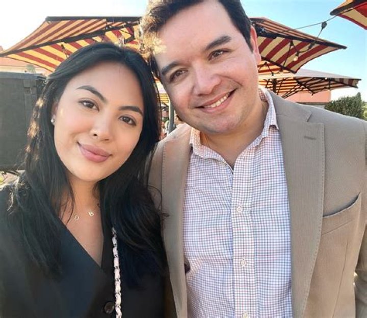 Dominique Cojuangco- Wiki, Age, Net Worth, Boyfriend, Dating, Height