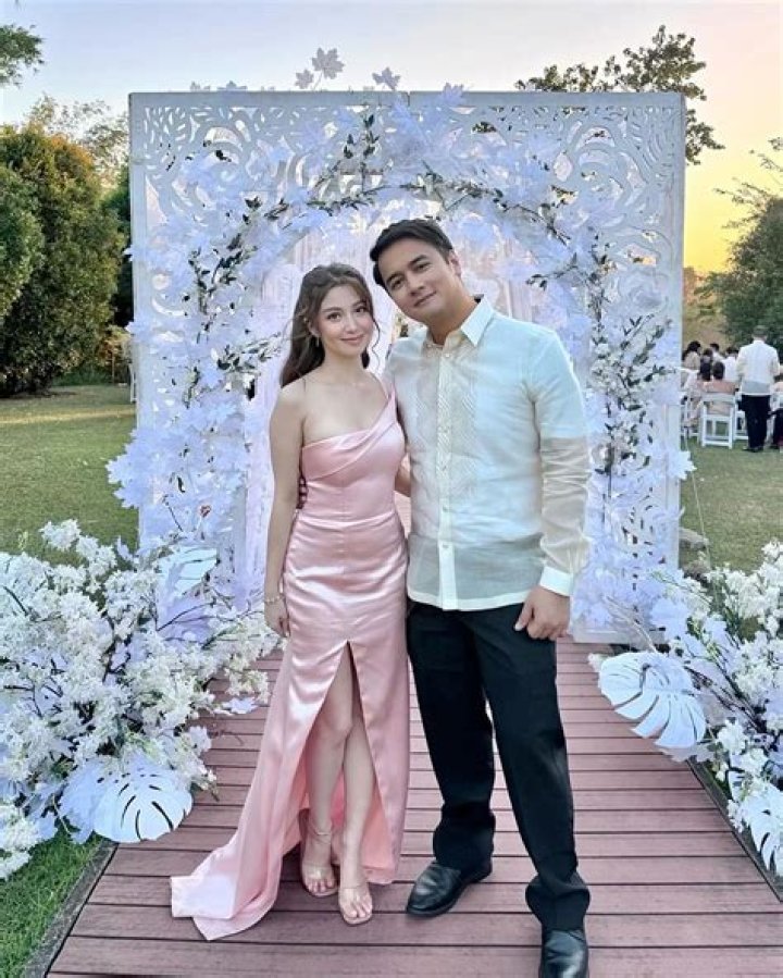 Donnalyn Bartolome- Age, Wiki, Boyfriend, Weight, Career