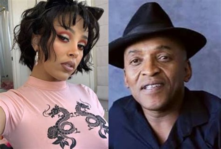 Dumisani Dlamini- Bio, Age, Height, Net Worth, Wife, Marriage, Career