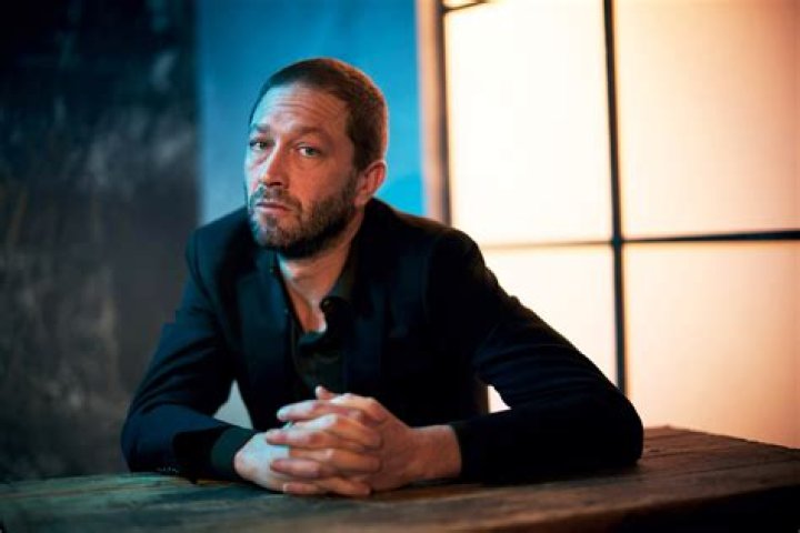 Ebon Moss-Bachrach- Wiki, Age, Wife, Net Worth, Ethnicity, Career