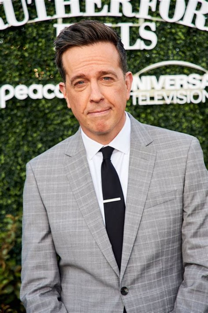 Ed Helms- Net Worth, Age, Ethnicity, Height, Wife, Wiki, Career