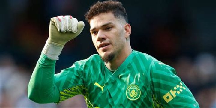 Ederson- Wiki, Age, Height, Wife, Net Worth, Ethnicity, Career