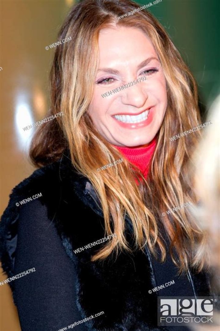 Ella Rae Schindler- Bio, Wiki, Age, Height, Net Worth, Boyfriend, Career