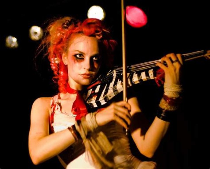 Emilie Autumn- Wiki, Age, Height, Net Worth, Boyfriend, Ethnicity