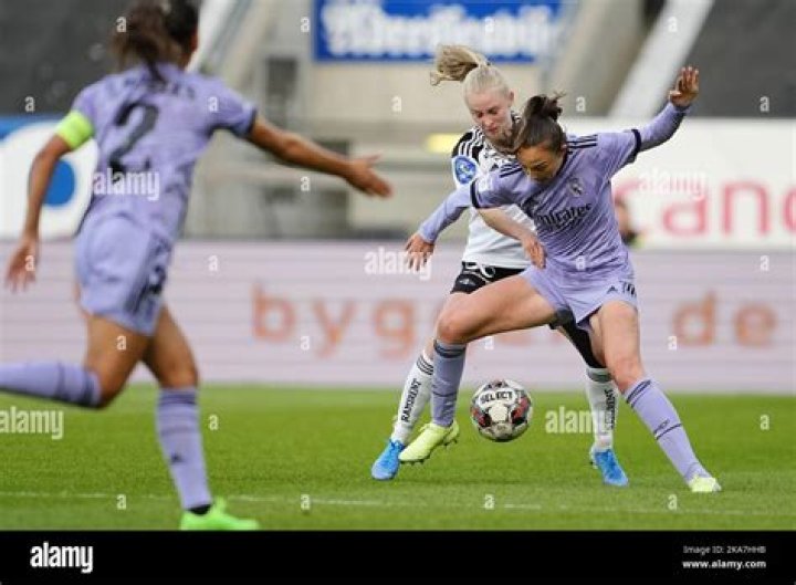 Emilie Nautnes – Wiki, Bio, Age, Height, Net Worth, Boyfriend