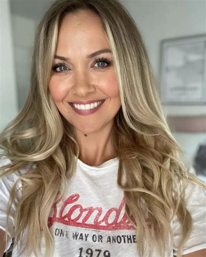 Emilie Ullerup- Wiki, Age, Height, Net Worth, Husband, Ethnicity