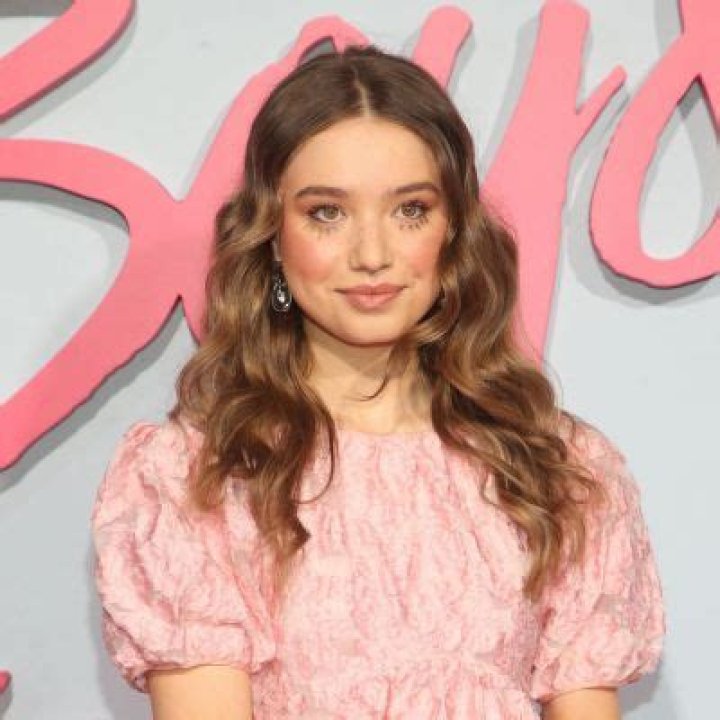 Emilija Baranac Portrayed As A Zoe Christensen In “Fakes”