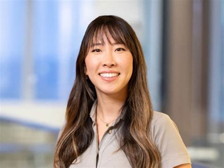 Emily Chen- Wiki, Age, Height, Net Worth, Boyfriend, Ethnicity