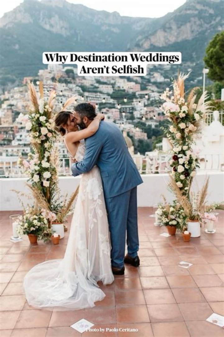 Emily Herren- Net Worth, Bio, Age, Dating, Height, Career