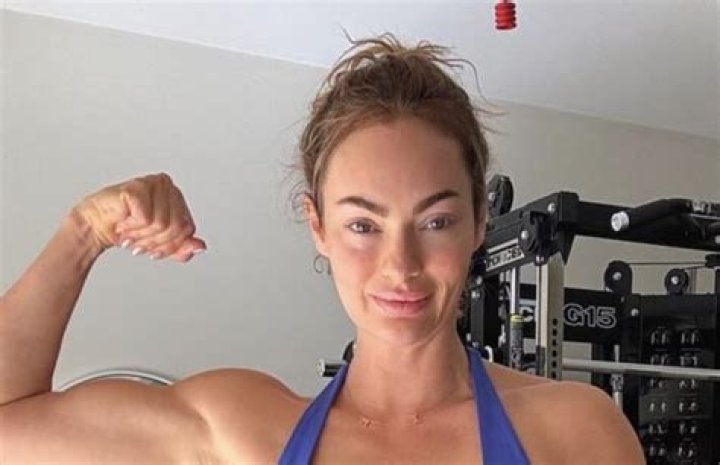 Emily Skye- Wiki, Biography, Age, Height, Net Worth, Husband