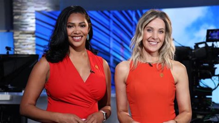 Emma Cameron Age: How Old Is She? STV News Newscaster Wiki And Family