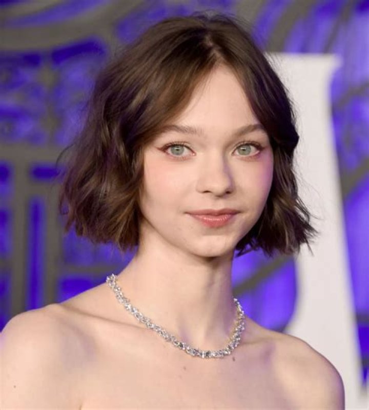 Emma Myers- Wiki, Age, Height, Net Worth, Boyfriend, Ethnicity, Career