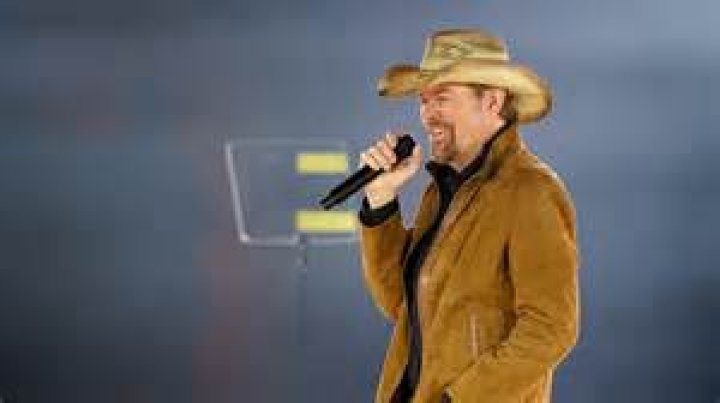 Erik Lomis’s Obituary: How Did He Die? Cause Of Death Explained