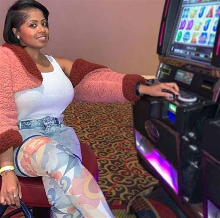 Who is Erika DeShazo? Wiki, Age, Husband, Net Worth, Ethnicity, Height