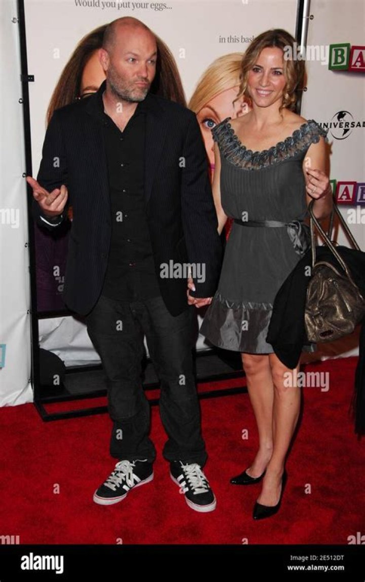 Esther Nazarov- Wiki, Age, Ethnicity, Husband, Height, Net Worth, Career