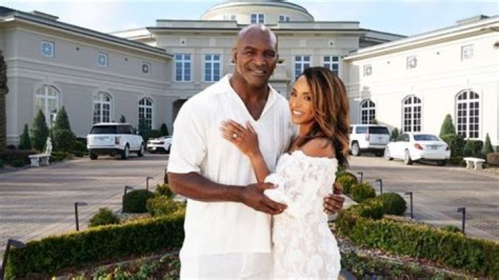 Evander Holyfield- Age, Wife, Height, Ethnicity, Career, Net Worth