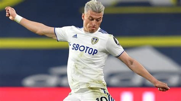 Ezgjan Alioski- Wiki, Age, Height, Net Worth, Girlfriend, Ethnicity, Career