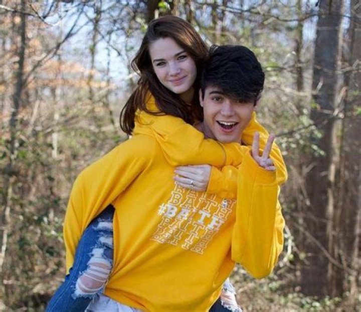 Faith Moormeirer- Age, Bio, Wiki, Boyfriend, Height, Net Worth, Career