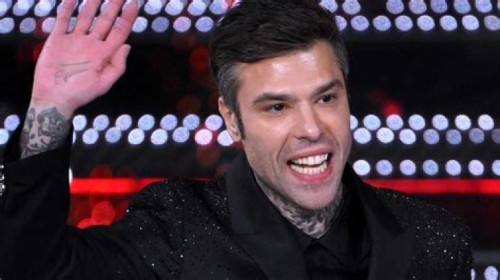 Fedez- Age, Height, Net Worth, Wife, Career, Nationality