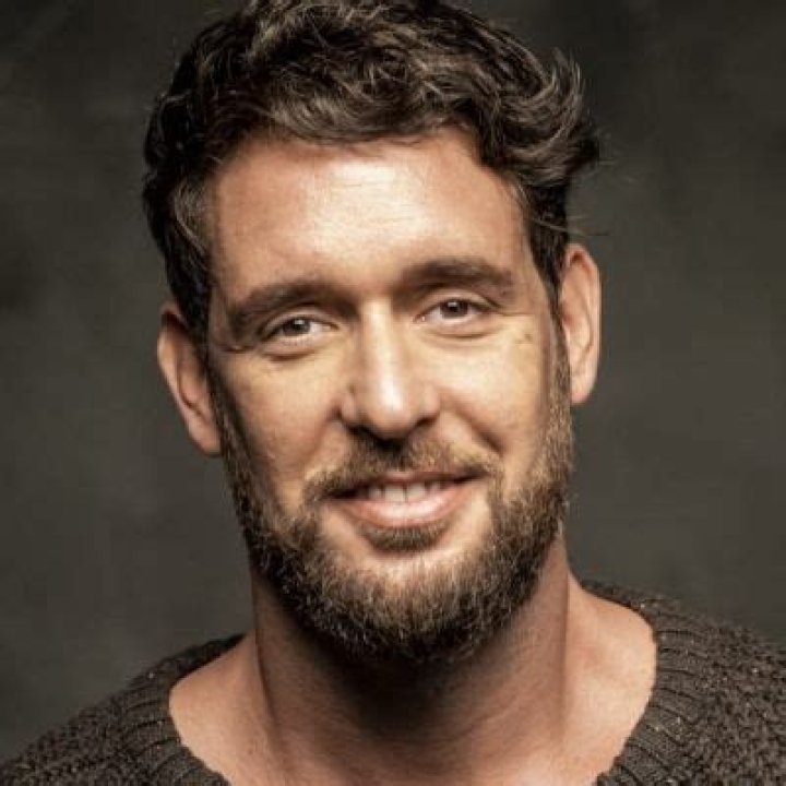 Fran Antón Wiki: How Old Is He? Age & Relationship Explore