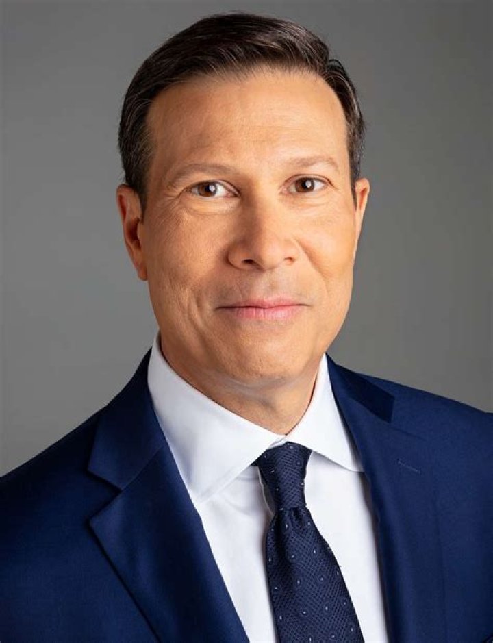 Frank Figliuzzi- Biography, Wife, Age, Height, Net Worth, Career