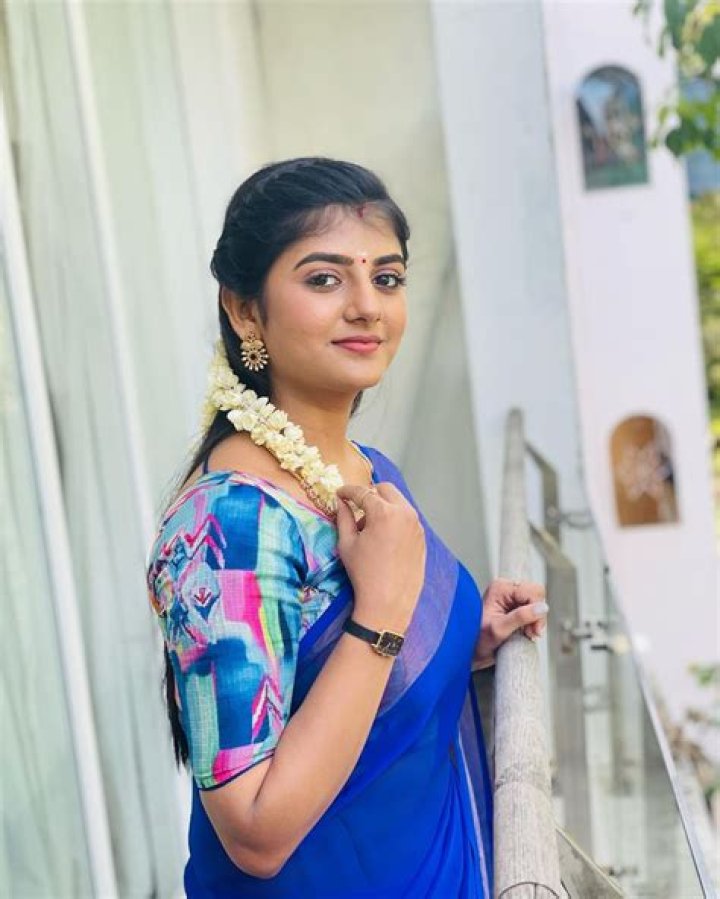 Gabriella Charlton- Wiki, Age, Height, Net Worth, Boyfriend, Ethnicity, Career