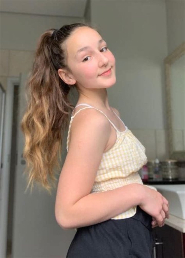 Who is Gabs Lewitton? Wiki, Age, Height, Net Worth, Boyfriend, Ethnicity, Career