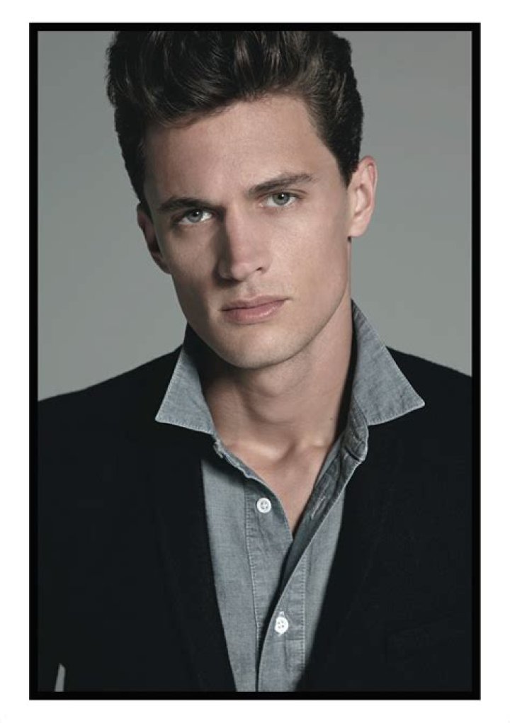 Garrett Neff- Age, Height, Net Worth, Girlfriend, Career, Nationality