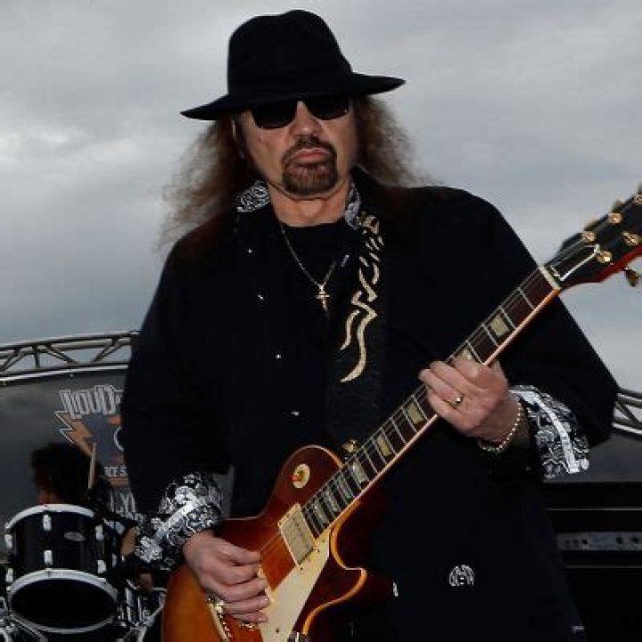 Gary Rossington A Guitarist Of Lynyrd Skynyrd Passed Away At The Age Of 71