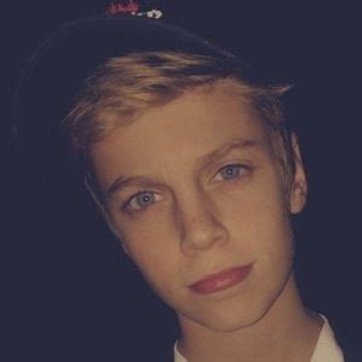 Gavin VanDaele- Net Worth, Bio, Age, Girlfriend, Ethnicity, Height, Career