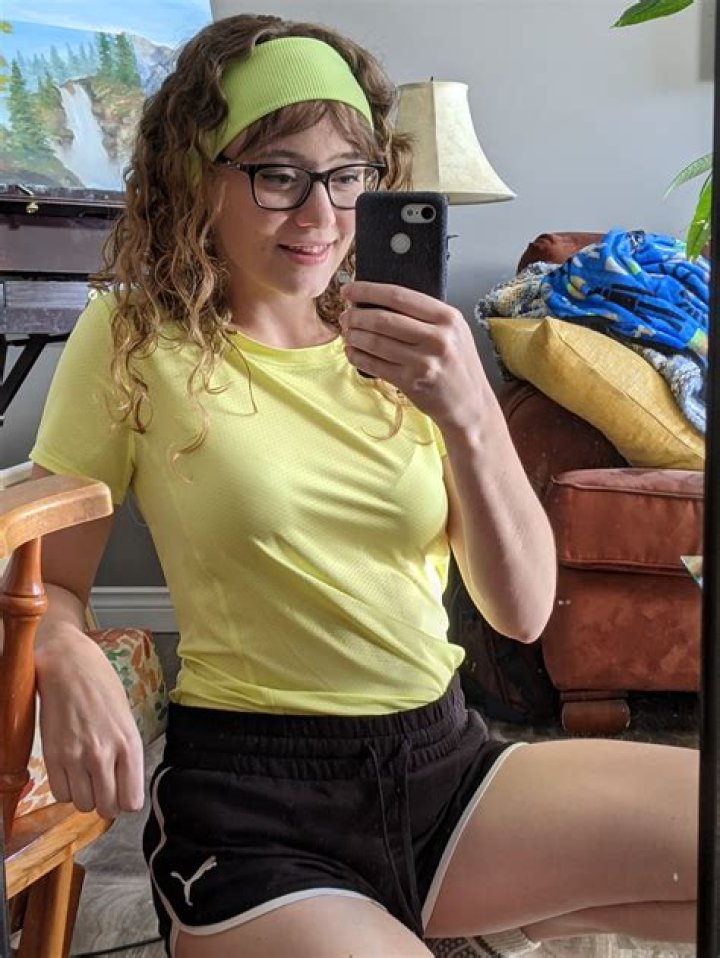 GeminiTay- Age, Height, Net Worth, Boyfriend, Career, Nationality