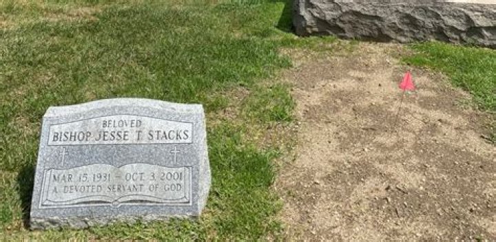 Gertrude Stacks- Age, Height, Net Worth, Husband, Marriage