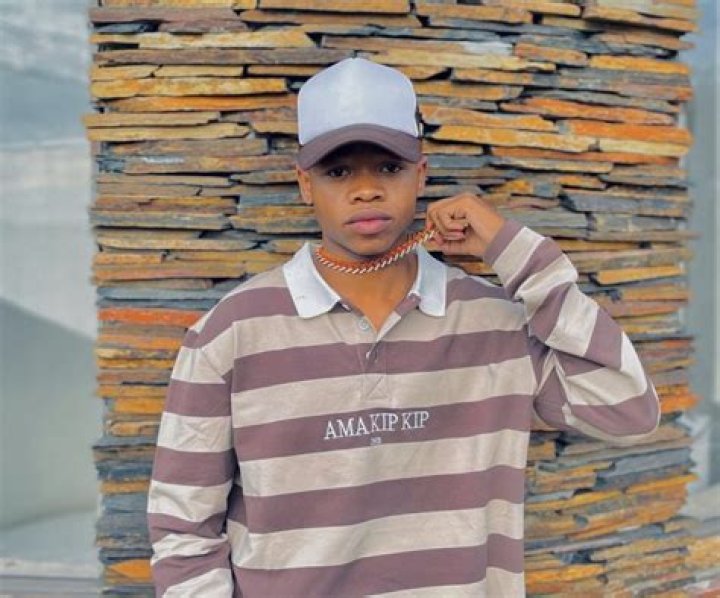 Ghost Hlubi – Wiki, Age, Girlfriend, Ethnicity, Net Worth, Height, Career