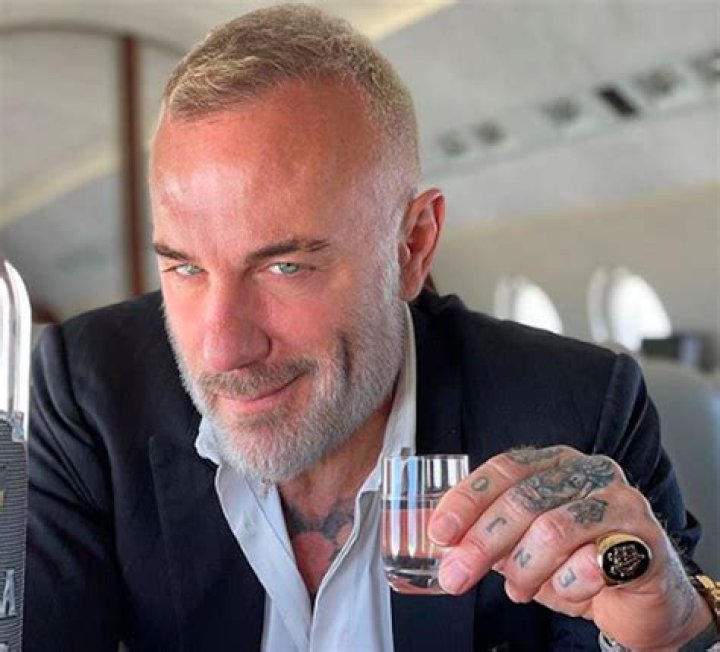 Who is Gianluca Vacchi? Wiki, Age, Wife, Net Worth, Ethnicity, Height