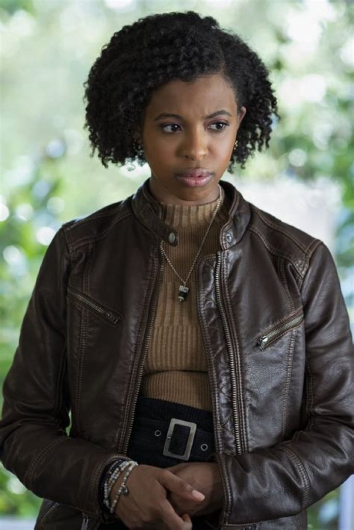 Grace Saif- Net worth, Age, Bio, Height, Boyfriend, Instagram, Career & Facts