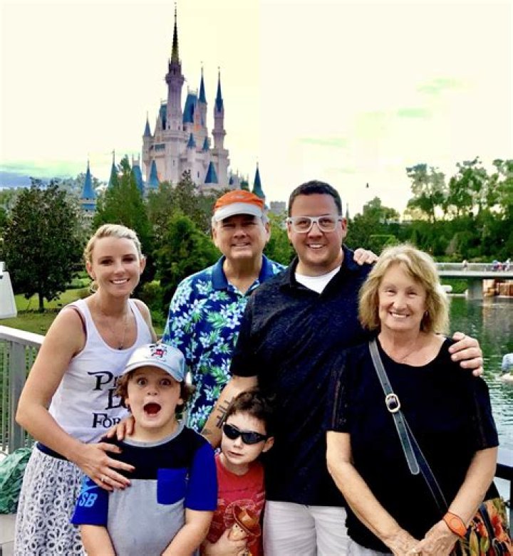 Graham Elliot’s And His Wife’s Views On Parenting