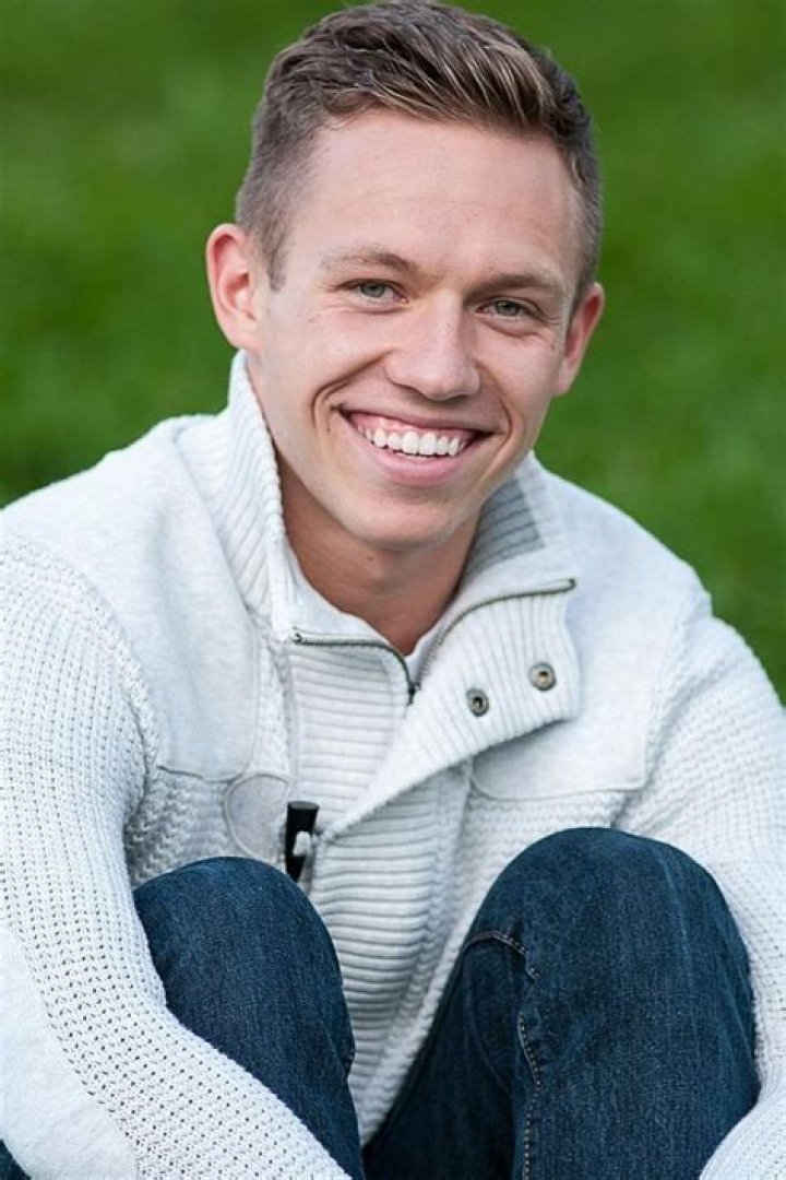 Grant Hochstein- Wiki, Age, Height, Net Worth, Wife, Ethnicity