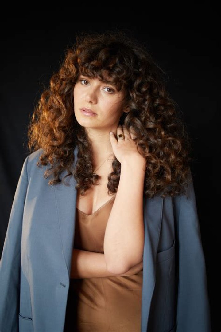 
Who Is Gratiela Brancusi? Wiki, Age, Husband, Net Worth	