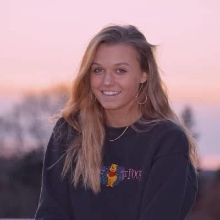 Hadley Clairee- Age, Boyfriend, Height, Net Worth, Career, Nationality