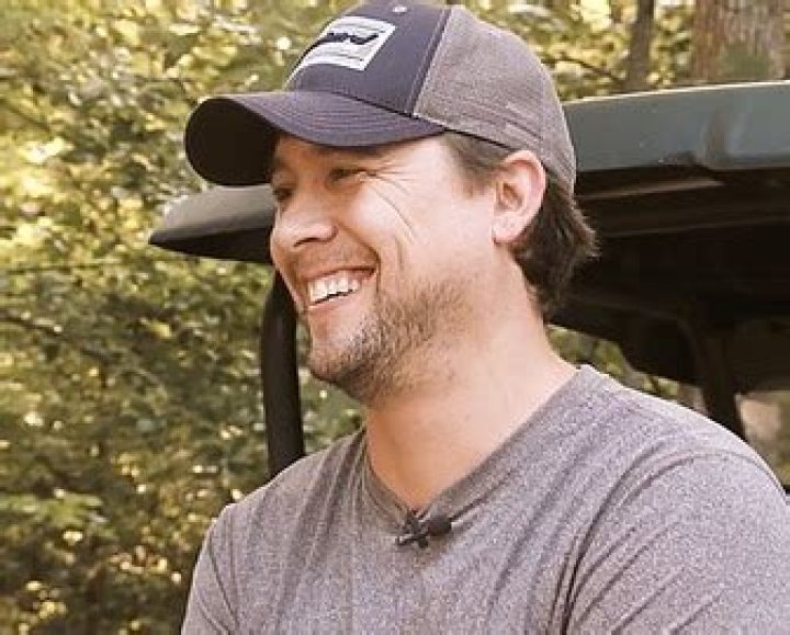 Who Is Hank Parker Jr? Wiki, Age, Wife, Net Worth, Height, Ethnicity