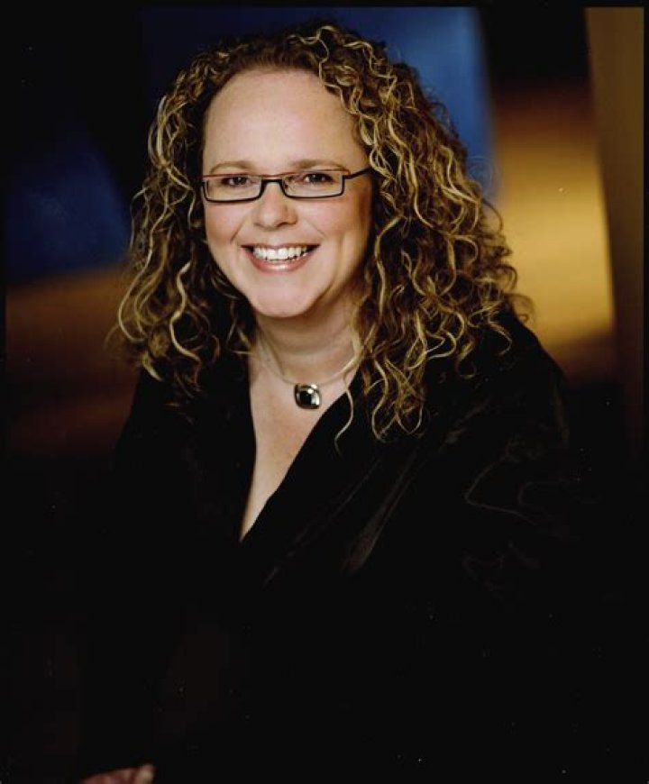 Heather Bambrick- Wiki, Age, Height, Net Worth, Boyfriend, Ethnicity