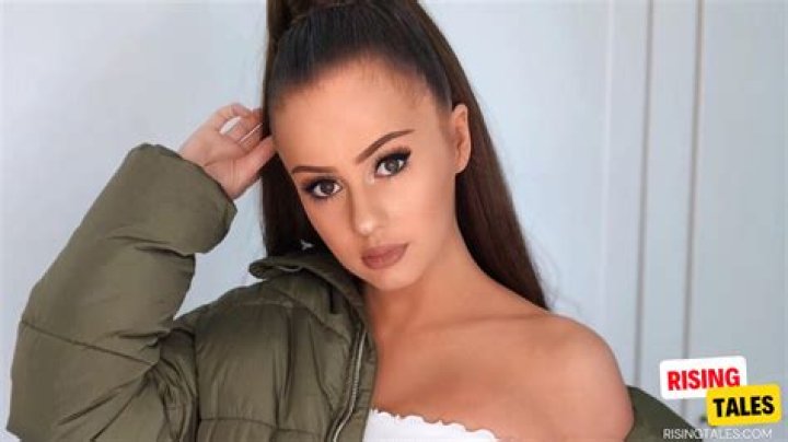 Holly H- Net Worth, Bio, Age, Boyfriend, Height, Nationality, Tik Tok, Career