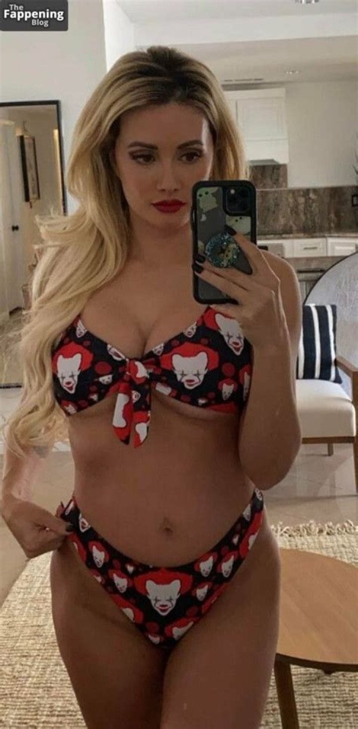 Holly Madison- Wiki, Age, Height, Net Worth, Husband, Ethnicity