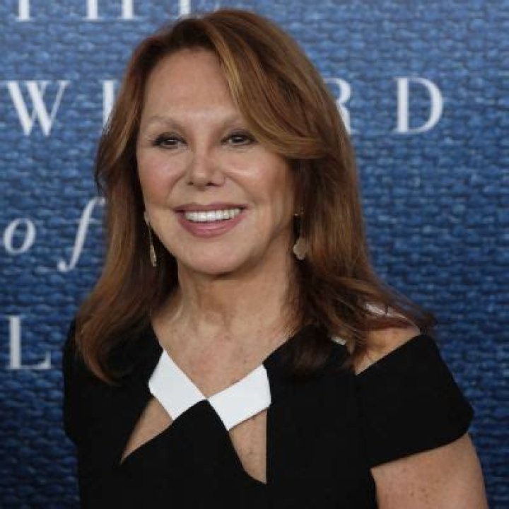 How Rich Is Marlo Thomas? Net Worth, Lifestyle, Career