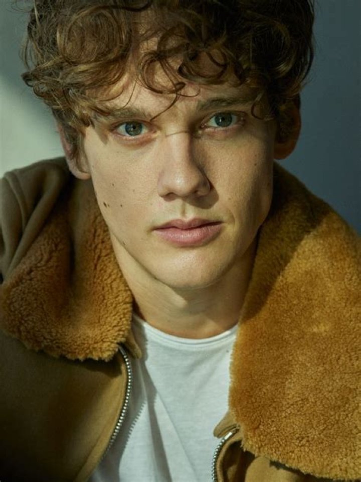 Hunter Doohan- Wiki, Age, Husband, Net Worth, Ethnicity, Career