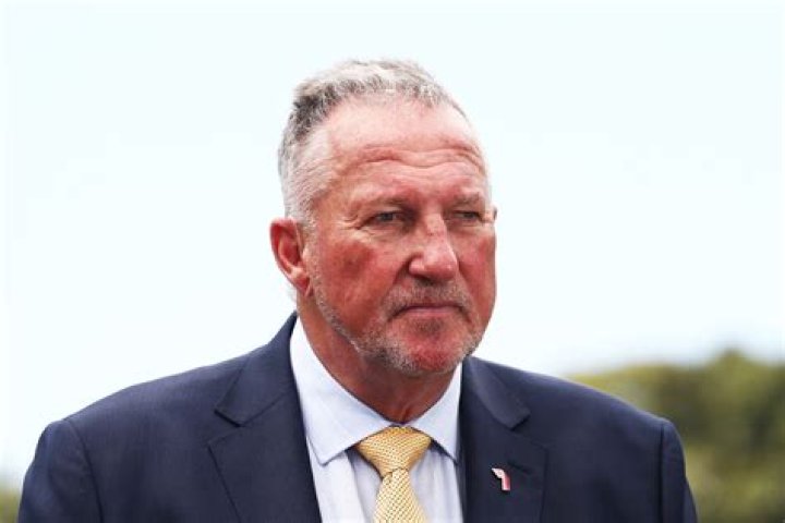 Ian Botham- Age, Height, Wife, Net Worth, Ethnicity
