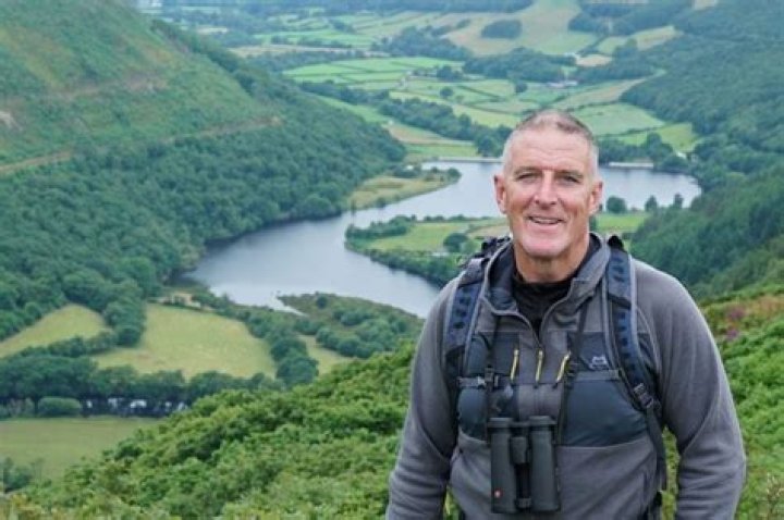 Iolo Williams- Wiki, Age, Height, Net Worth, Wife, Ethnicity
