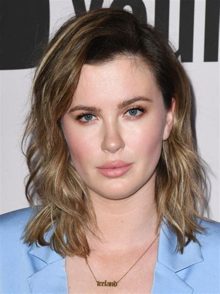 Ireland Baldwin- Age, Boyfriend, Height, Net Worth, Career, Nationality