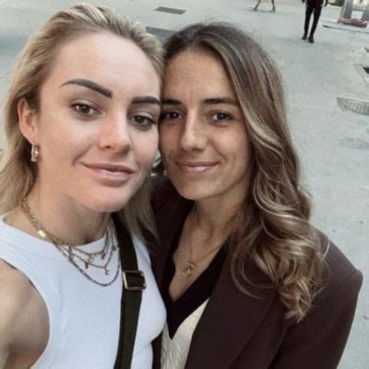 Is Ellie Carpenter Dating Anyone? Boyfriend, Relationship And Engagement Rumors